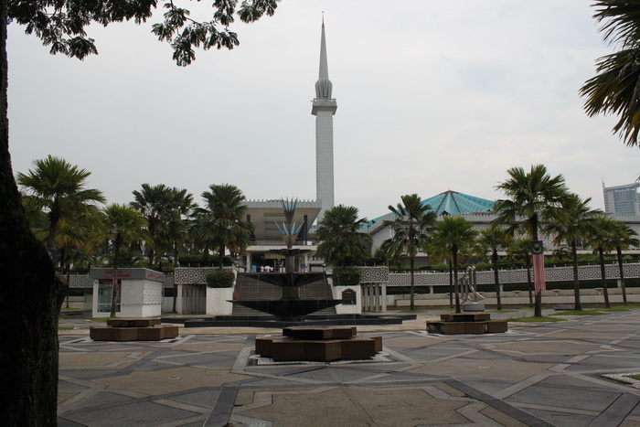 Куала-Лумпур. Мечеть Masjid Negara.