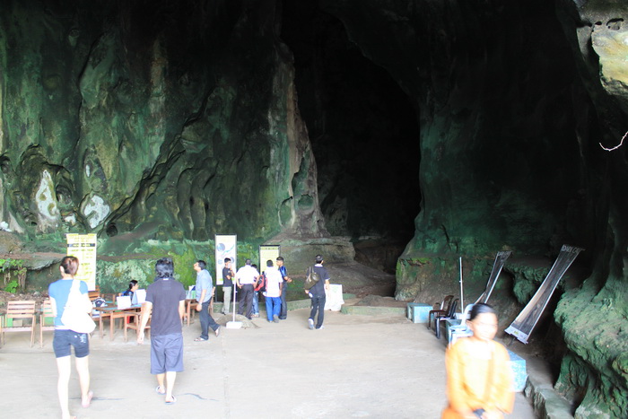 Куала-Лумпур. Пещеры Бату. Экскурсия в Dark Cave.