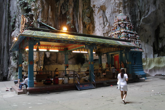 Куала-Лумпур. Храм в пещерах Бату.