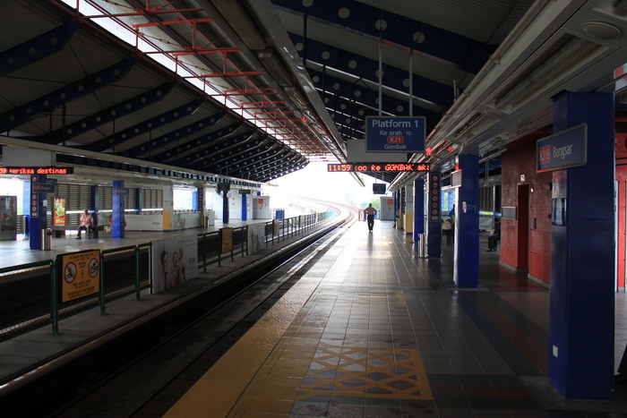 Куала-Лумпур. Станция метро Bangsar.