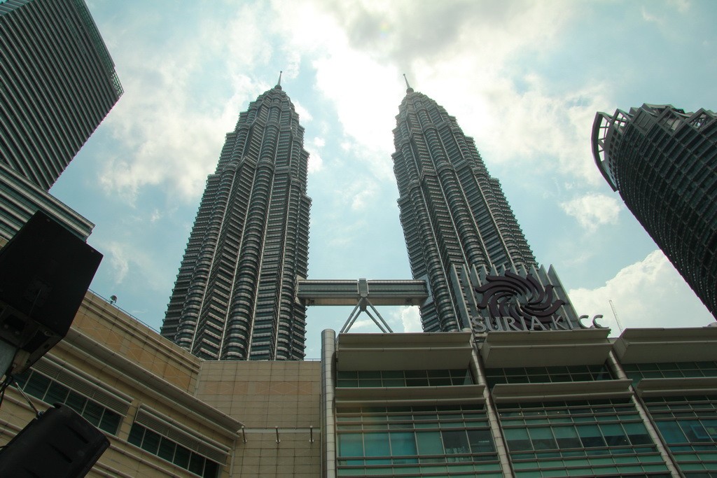 Куала-Лумпур. Башни Petronas.