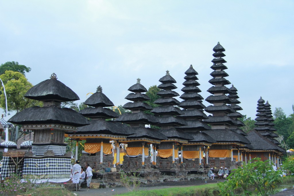 Бали. Храм Pura Taman Ayun.