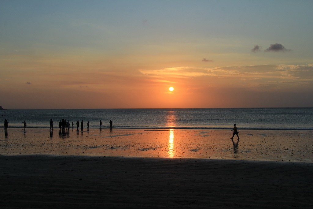 Закат на Бали. Джимбаран.