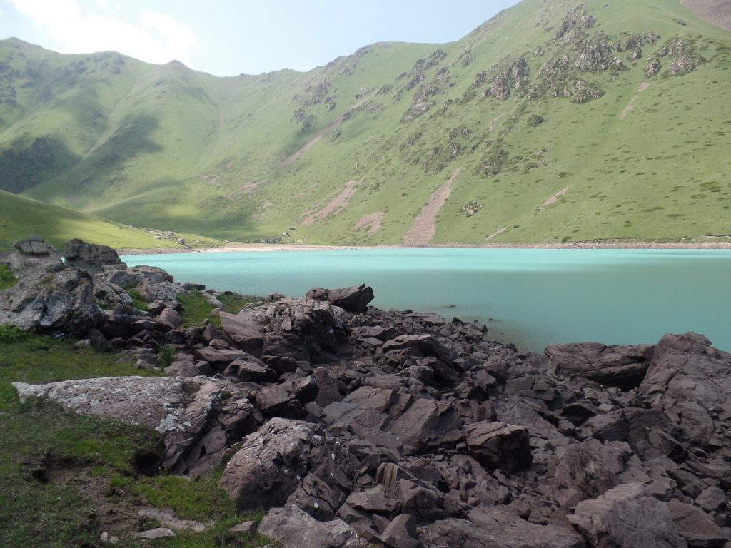 Киргизия. Озеро Кель-Тор.
