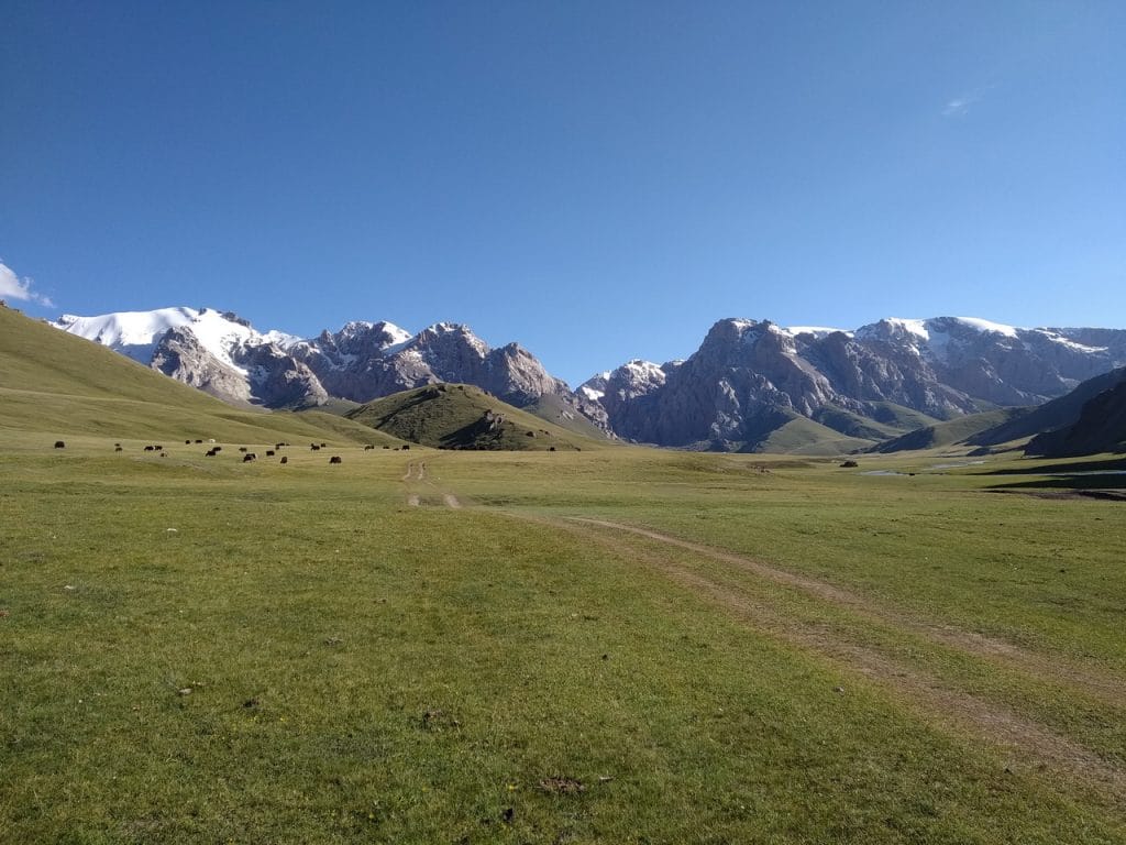 Дорога на Кель Суу. Киргизия.